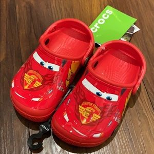 Kids’ crocs cars clog